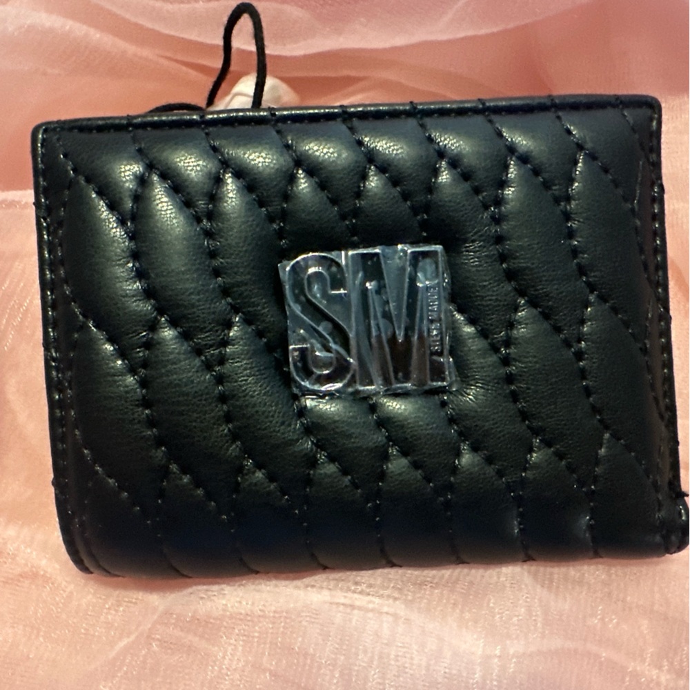 Steve Madden Black Smooth Quilted Wallet